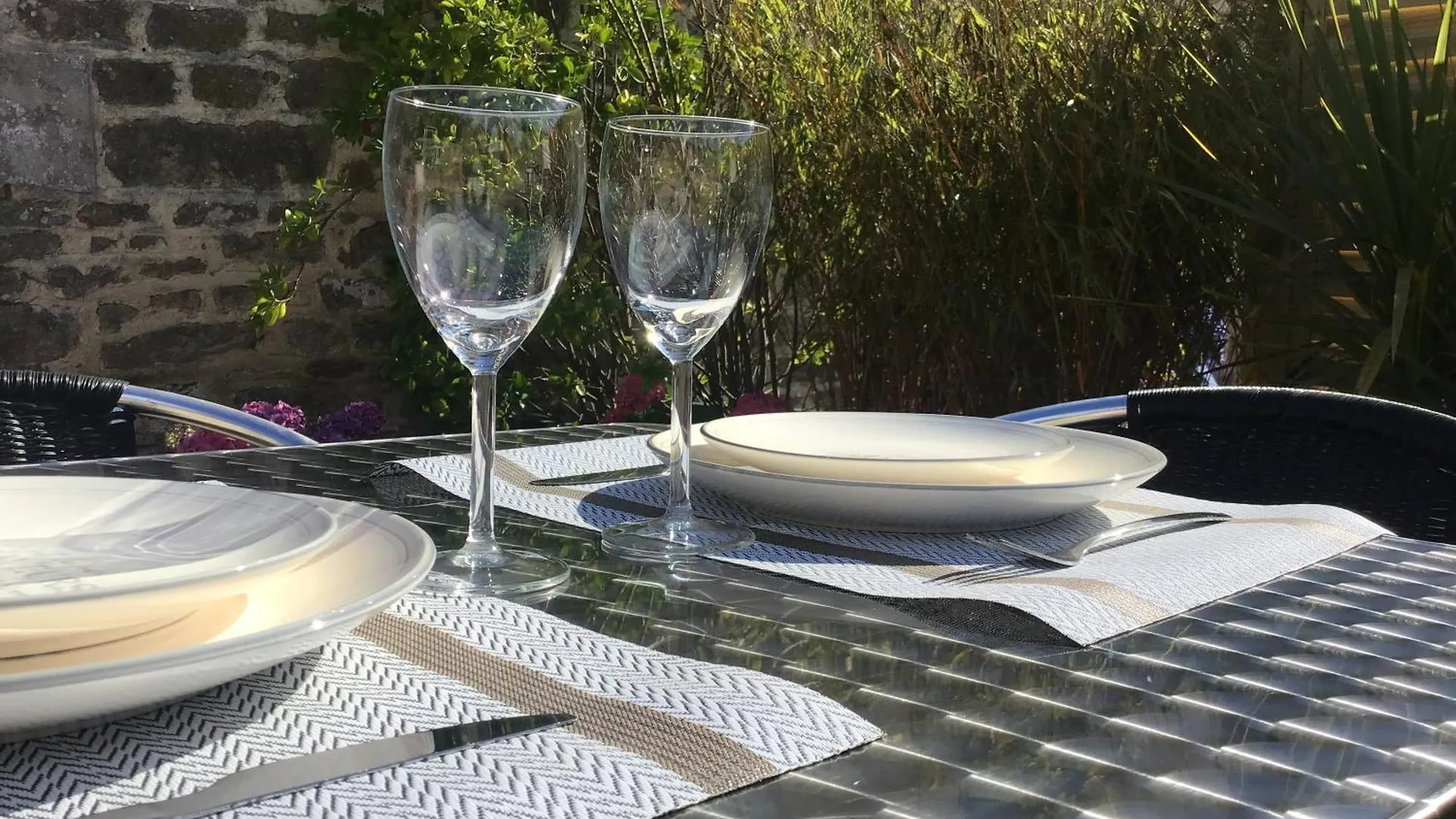 Tatil Evi Charmant Gite Avec Exterieur Et Piscine Partagee Mespaul